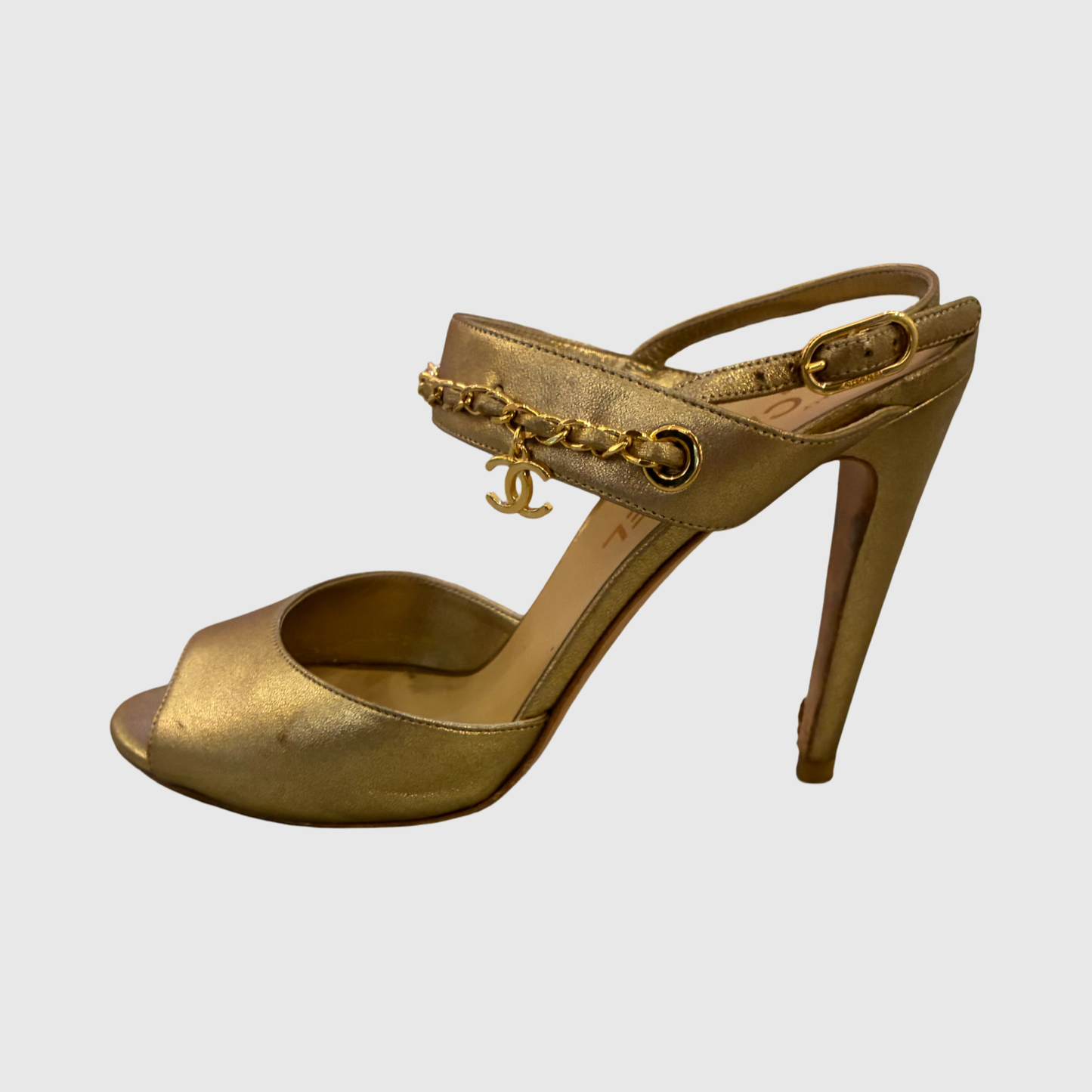 Chanel gold leather/chain heels sz38.5